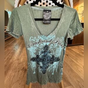 Vintage Y2K Crash and Burn Women's Green/Aqua Graphic Sequin V-Neck Top Size M